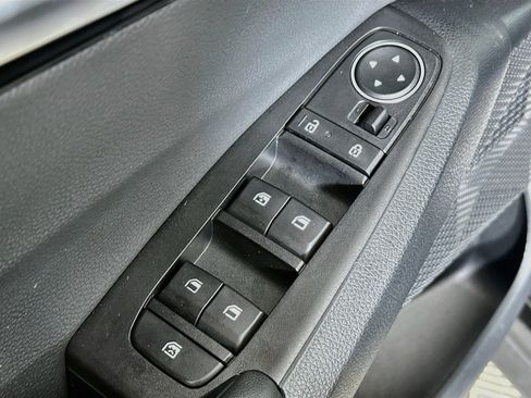 Used 2026 Kia Seltos EX FWD image 18
