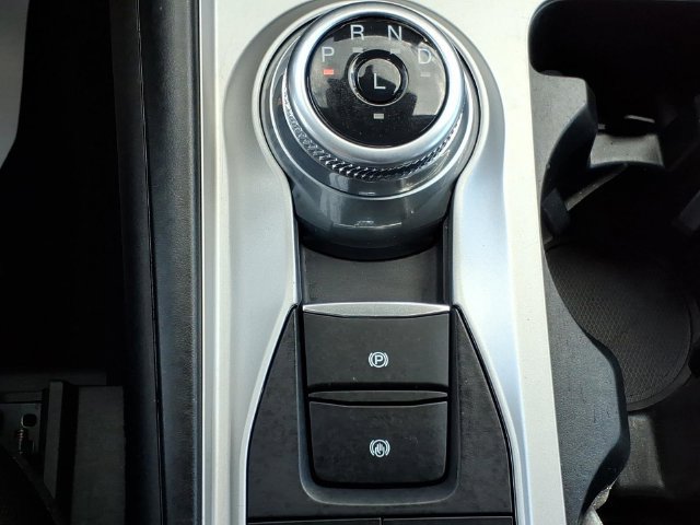 Used 2023 Ford Explorer XLT AWD/4WD image 23