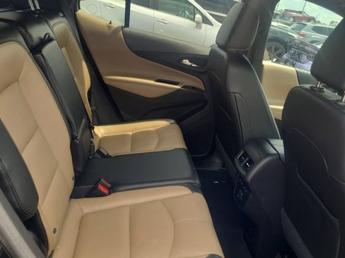 Used 2024 Chevrolet Equinox Premier AWD/4WD image 3