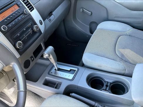 Used 2016 Nissan Frontier S RWD image 16