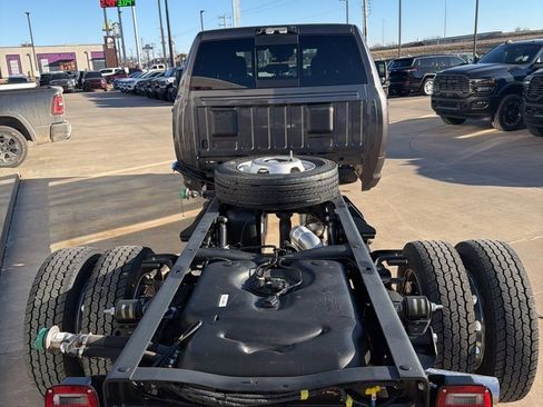 New 2026 RAM 5500 4x4 Crew Cab image 15