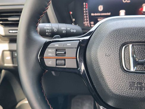 Certified 2026 Honda Pilot TrailSport image 27