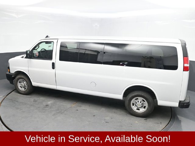 Used 2024 Chevrolet Express 3500 LS RWD image 22