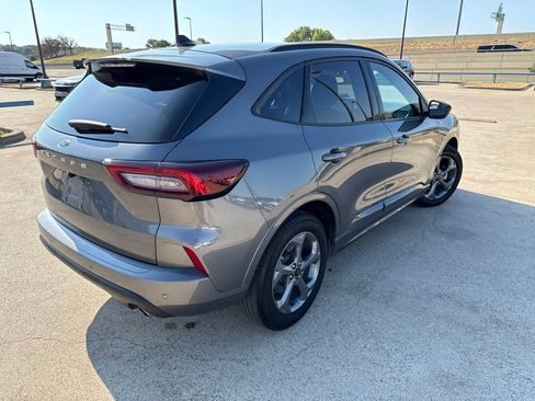 Used 2024 Ford Escape ST-Line w/ Tech Pack #1 FWD image 11