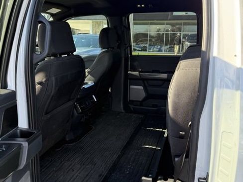 Used 2022 Ford F150 XLT w/ Equipment Group 302A High image 8