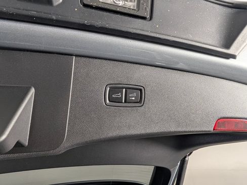 New 2026 Porsche Cayenne S AWD/4WD image 18