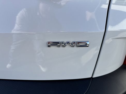 Used 2024 Ford Escape Platinum w/ Premium Technology Package image 13