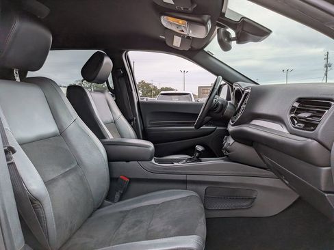 Used 2022 Dodge Durango GT image 31