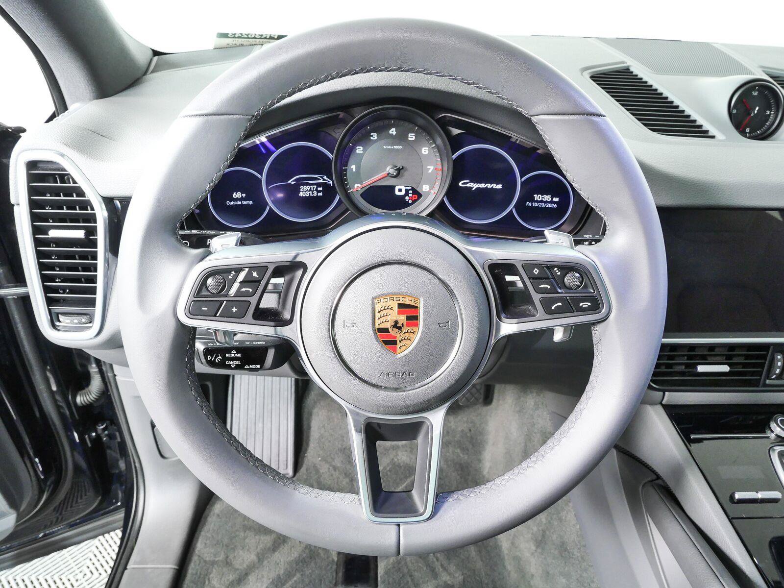 Certified 2023 Porsche Cayenne Platinum Edition AWD/4WD image 9