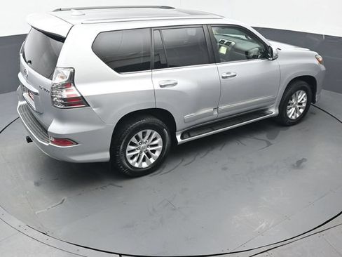 Used 2019 Lexus GX 460 Premium AWD/4WD image 45
