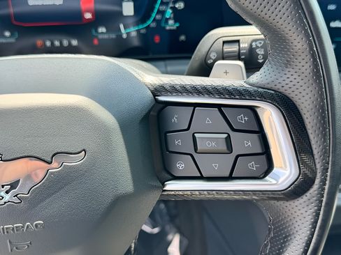 Used 2025 Ford Mustang GT Premium RWD image 20