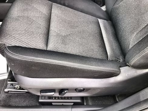 Certified 2024 Nissan Rogue SV AWD/4WD image 12