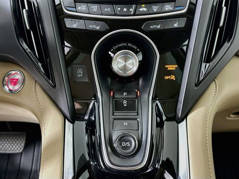 Used 2020 Acura RDX w/ Technology Package AWD/4WD image 25