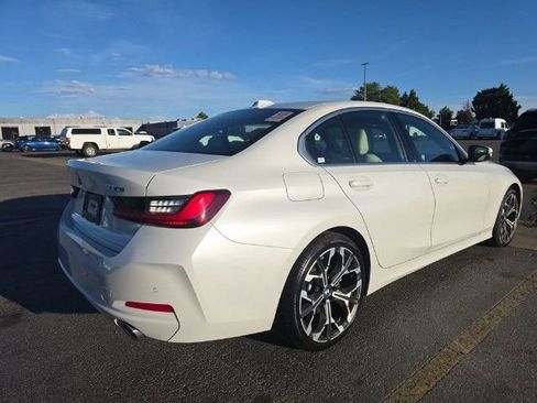 Used 2025 BMW 330i xDrive Sedan w/ Premium Package image 4