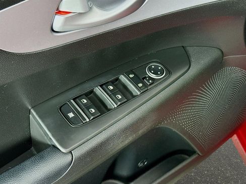 Certified 2023 Kia Forte LXS FWD image 18