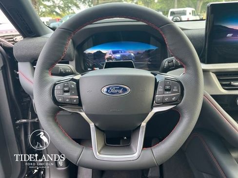 New 2026 Ford Explorer ST-Line w/ ST-Line Street Pack RWD image 16