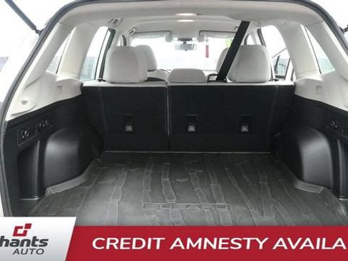 Used 2021 Subaru Forester AWD/4WD image 17