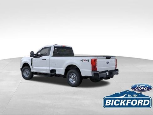 New 2026 Ford F250 XL w/ XL Chrome Package image 4