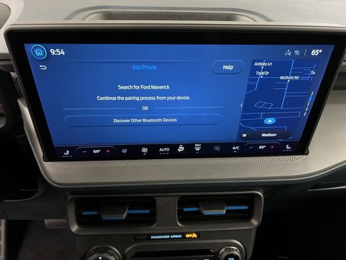 New 2025 Ford Maverick Lobo image 10