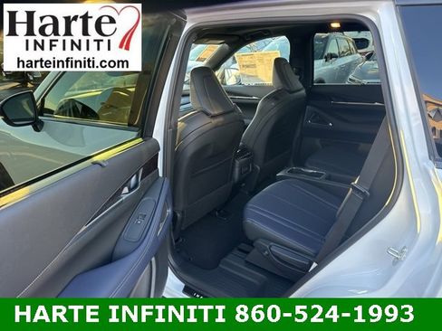 New 2026 INFINITI QX60 Sport image 6