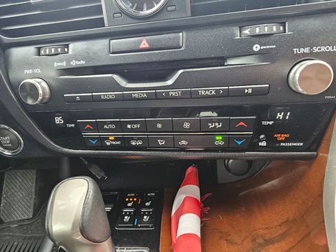 Used 2017 Lexus RX 350 AWD image 12