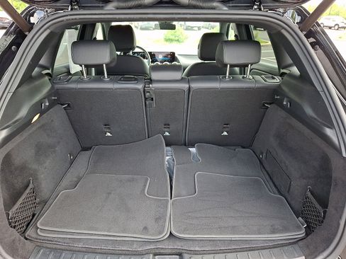 Used 2023 Mercedes-Benz GLA 250 4MATIC image 29
