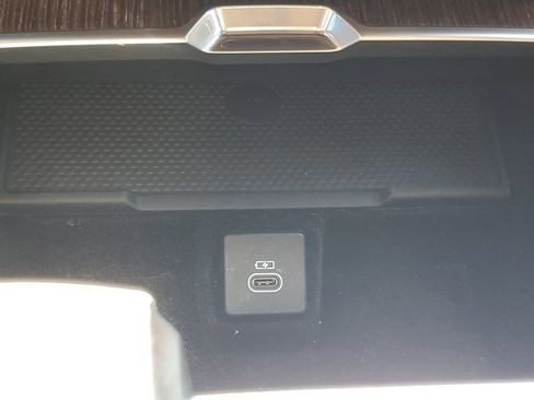 Certified 2023 Land Rover Range Rover SE AWD/4WD image 24