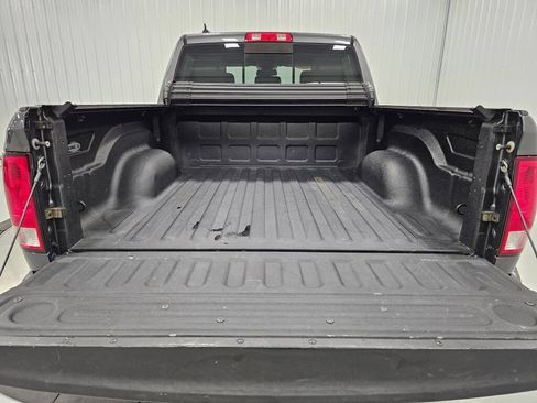 Used 2016 RAM 1500 Big Horn RWD image 15
