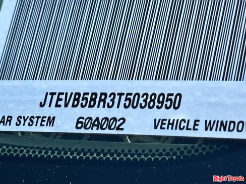 Used 2026 Toyota 4Runner Platinum AWD/4WD image 32