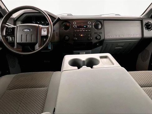 Used 2015 Ford F250 XL w/ Power Equipment Group image 7