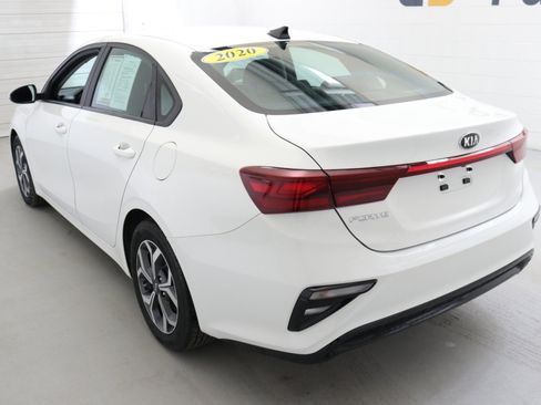 Used 2020 Kia Forte LXS image 6