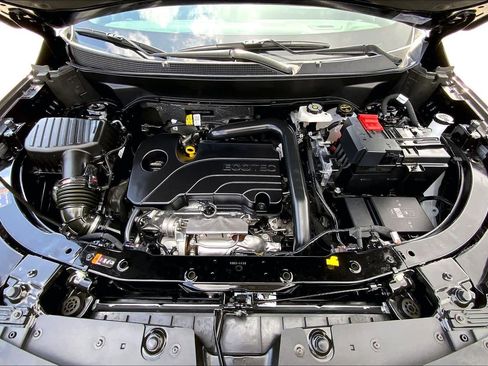 Used 2026 Chevrolet Equinox LT w/ Convenience Package II image 32