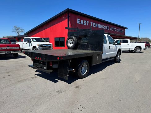 Used 2015 Ford F350 XL w/ Power Equipment Group image 4