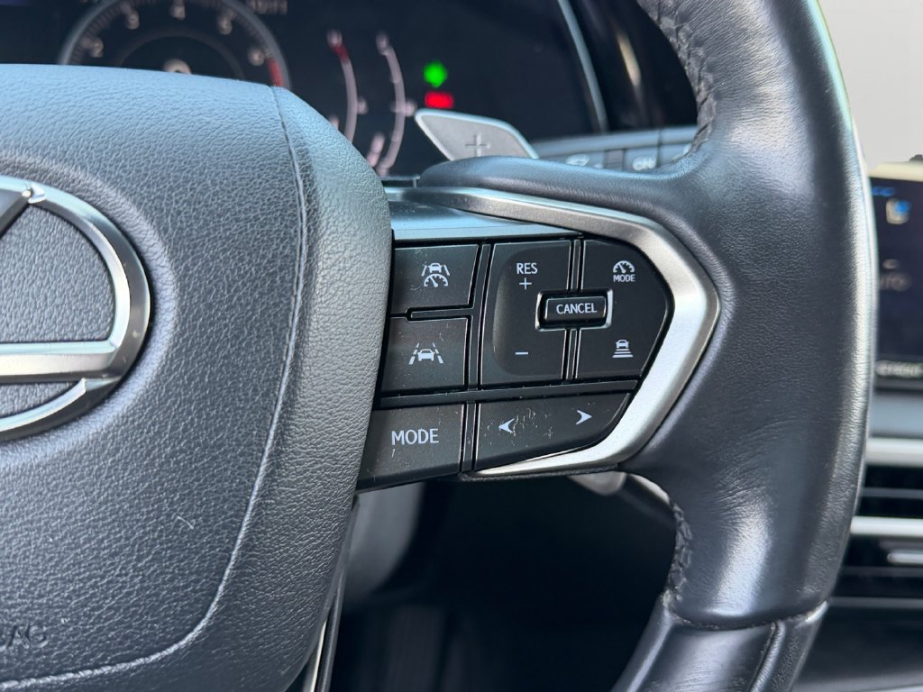 Used 2023 Lexus RX 350 Premium w/ Accessory Package AWD/4WD image 17