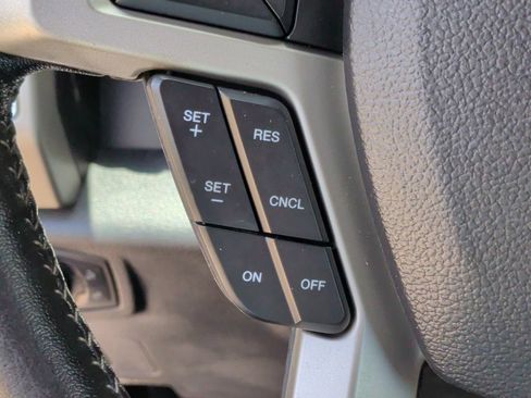 Used 2019 Ford F250 Lariat w/ Lariat Value Package AWD/4WD image 21
