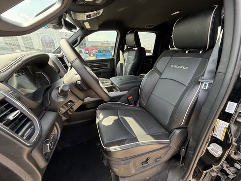 New 2025 RAM 2500 Laramie image 17