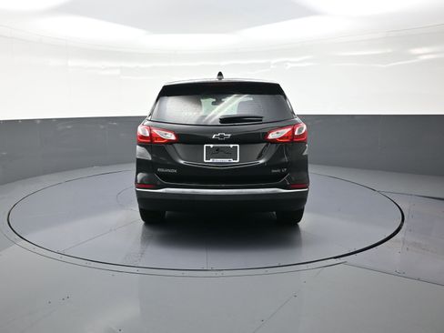 Used 2020 Chevrolet Equinox LT w/ Midnight Edition image 4