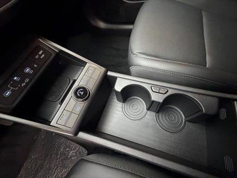 New 2026 Hyundai Kona SEL Premium image 16