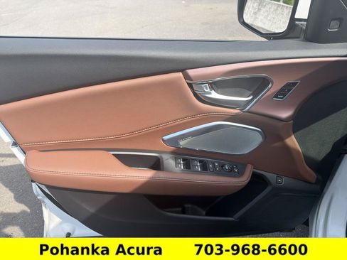 Used 2025 Acura RDX SH-AWD w/ Technology Package image 21