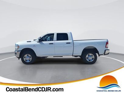 Used 2024 RAM 2500 Tradesman w/ Chrome Appearance Group