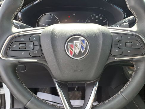 Used 2022 Buick Envision Preferred image 11