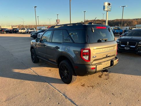 Used 2025 Ford Bronco Sport Badlands image 5