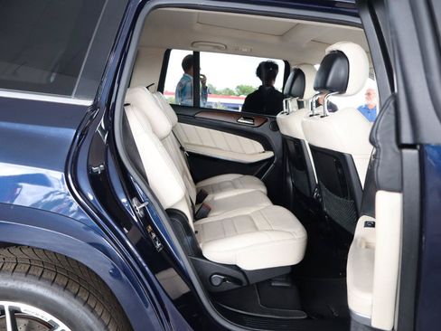 Used 2019 Mercedes-Benz GLS 63 AMG 4MATIC image 37