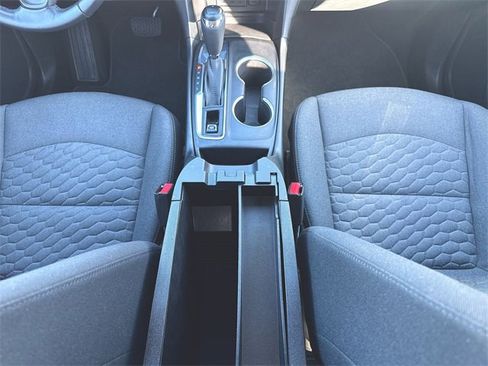 Used 2021 Chevrolet Equinox LT image 33