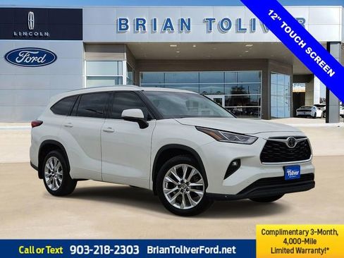 Used 2020 Toyota Highlander Limited image 1