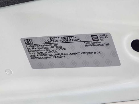 Used 2024 Chevrolet Tahoe High Country w/ Premium Package image 27