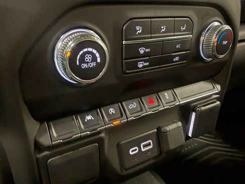 Certified 2023 GMC Sierra 1500 Pro w/ Graphite Edition image 35