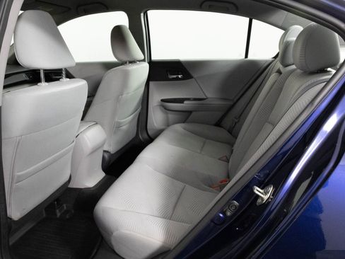 Used 2016 Honda Accord LX image 17