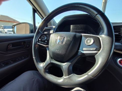 Used 2018 Honda Odyssey EX-L image 18