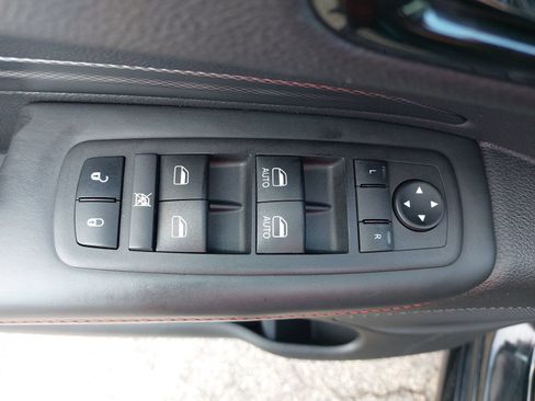 Used 2024 Dodge Durango GT AWD/4WD image 30